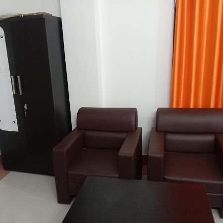 غاواهاتي Niroda Guest House المظهر الخارجي الصورة